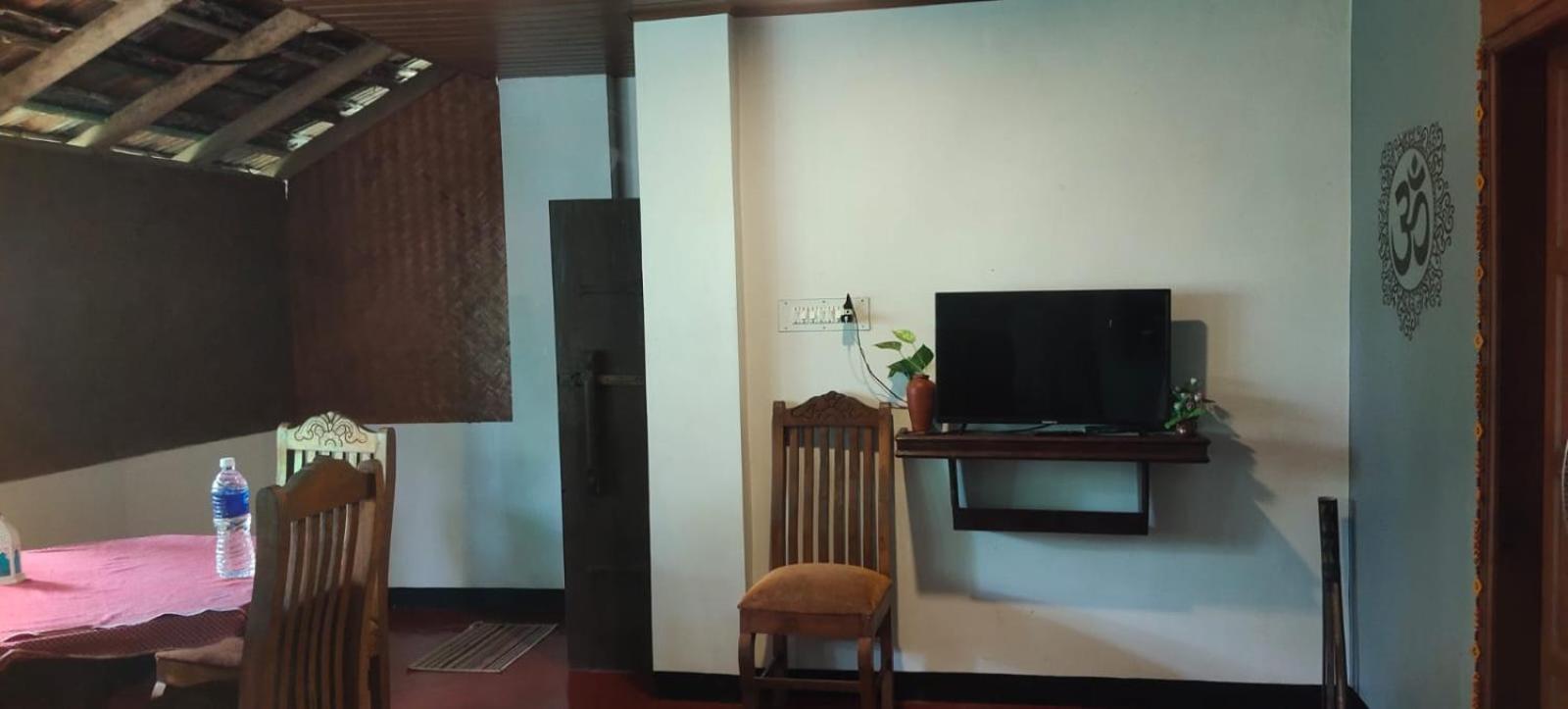 Ambadi'S Villa -Lake View Resort Pallipuram Ngoại thất bức ảnh